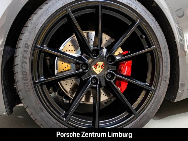 Porsche 992 911 Targa 4S InnoDrive LED-Matrix Sportabgas