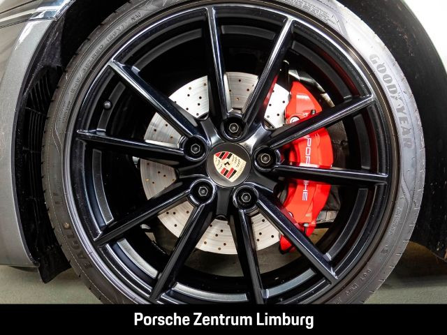 Porsche 992 911 Targa 4S InnoDrive LED-Matrix Sportabgas