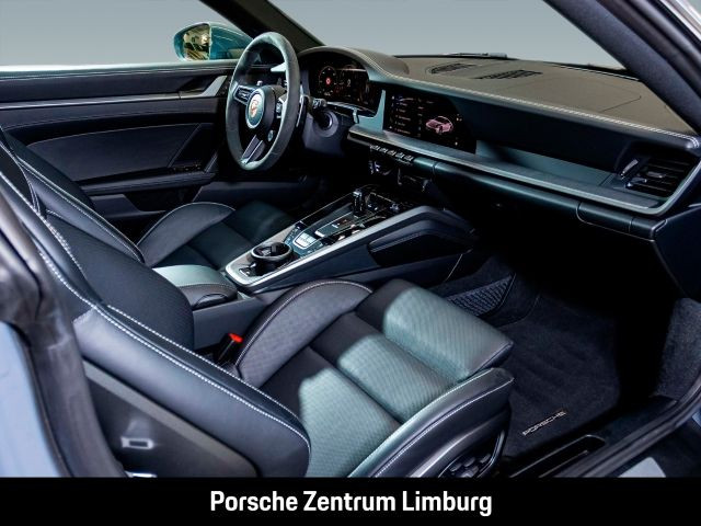 Porsche 992 911 Carrera InnoDrive LED Surround-View BOSE