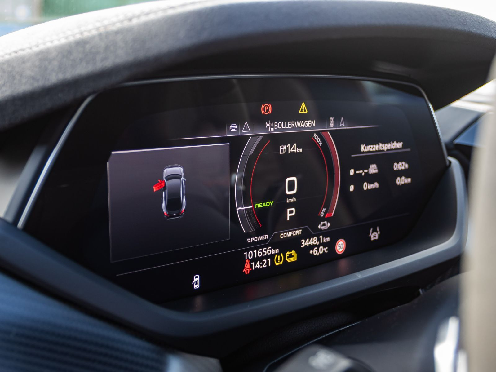 Audi RS e-tron GT HuD Standklima Luftfederung Panorama DCC