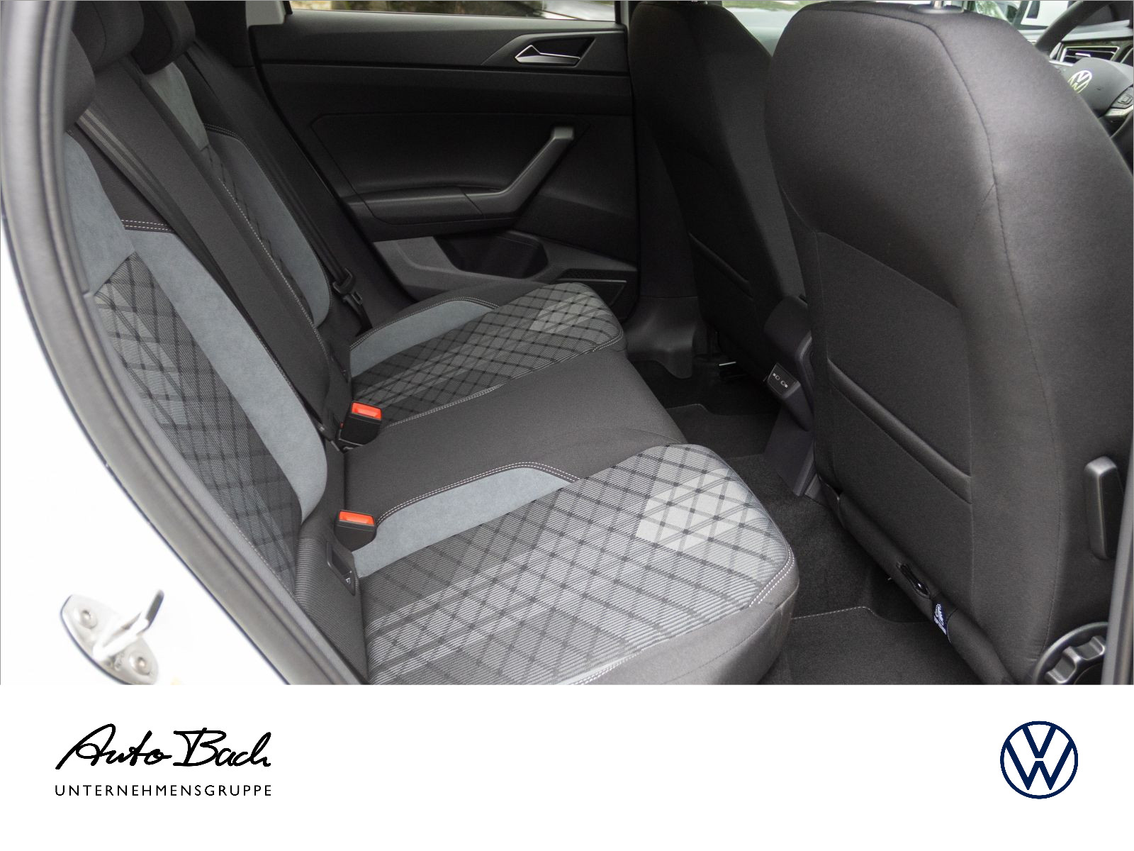 Volkswagen Taigo R-Line 1,0 l TSI 85 kW (116 PS) 7- Gang-Doppelkupplungsgetriebe DSG