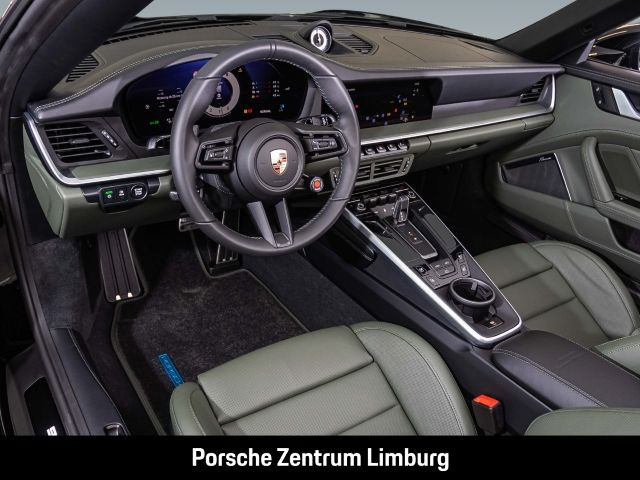 Porsche 992 911 Carrera 4 GTS Cabrio Burmester InnoDrive