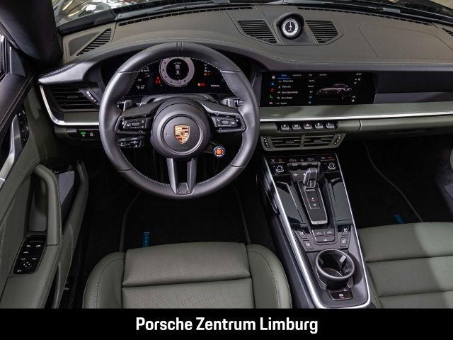 Porsche 992 911 Carrera 4 GTS Cabrio Burmester InnoDrive
