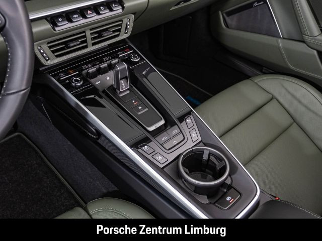 Porsche 992 911 Carrera 4 GTS Cabrio Burmester InnoDrive