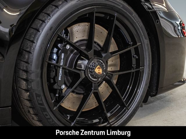 Porsche 992 911 Carrera 4 GTS Cabrio Burmester InnoDrive