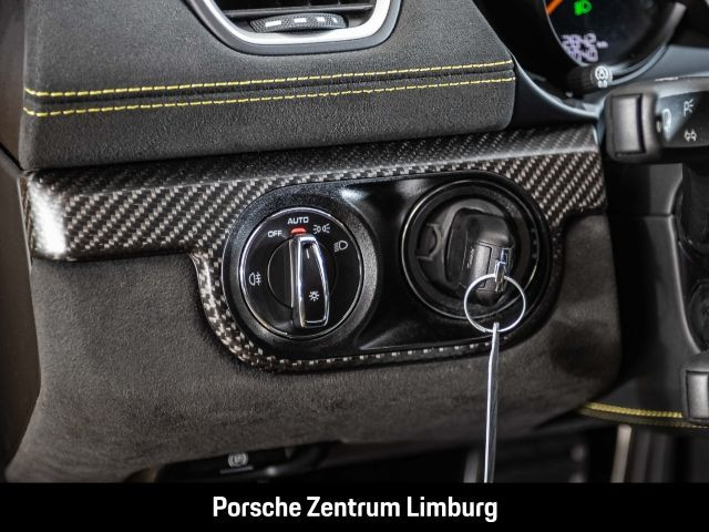 Porsche 718 Spyder RS Liftsystem-VA Weissach-Paket BOSE