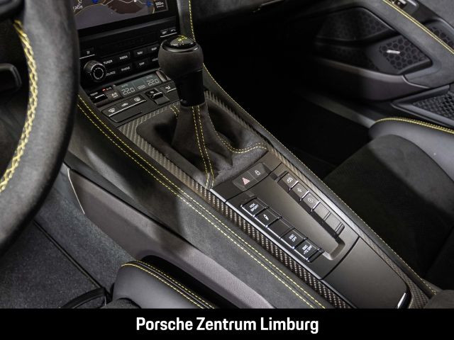 Porsche 718 Spyder RS Liftsystem-VA Weissach-Paket BOSE