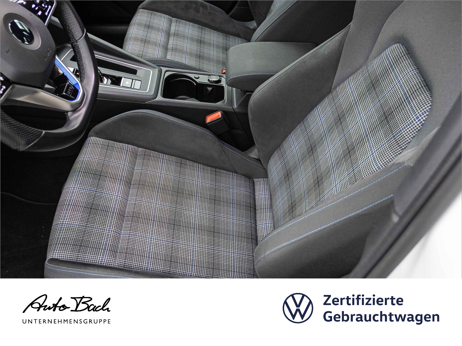 Volkswagen Golf VIII 1.4GTE DSG Navi LED CarPlay EPH DAB