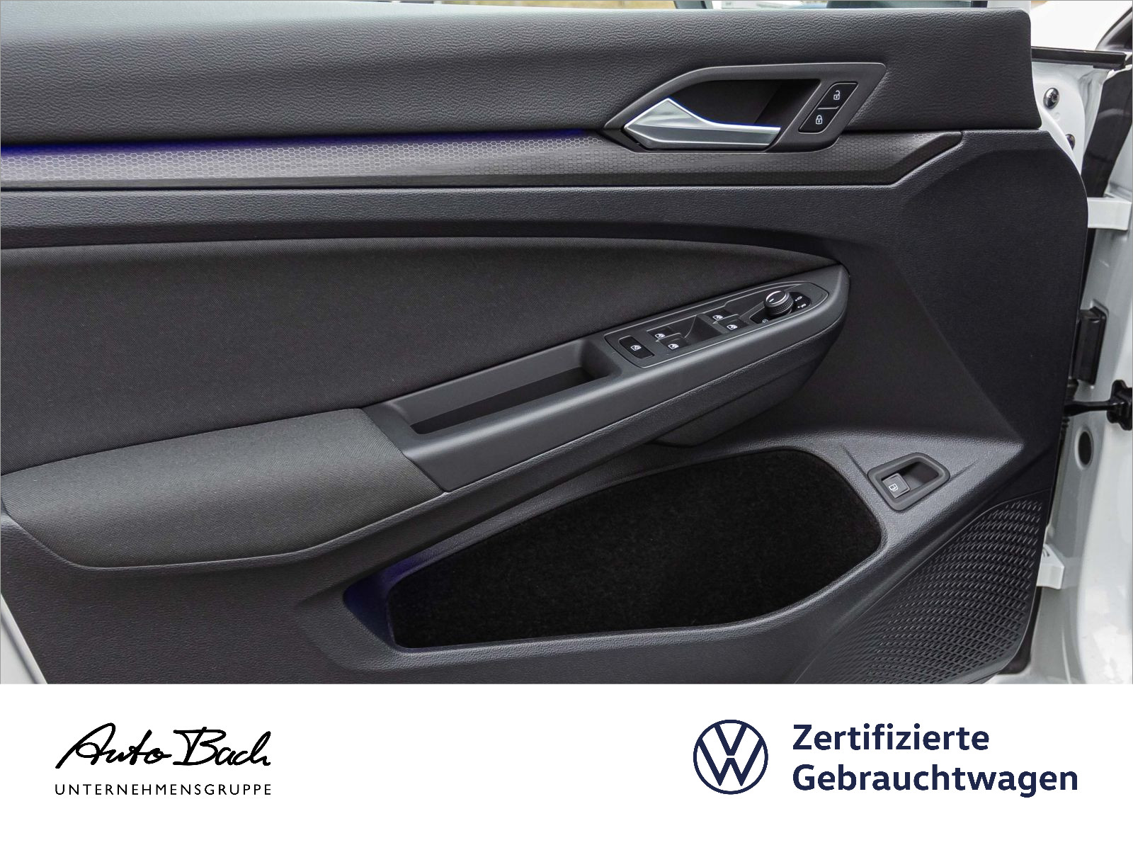 Volkswagen Golf VIII 1.4GTE DSG Navi LED CarPlay EPH DAB