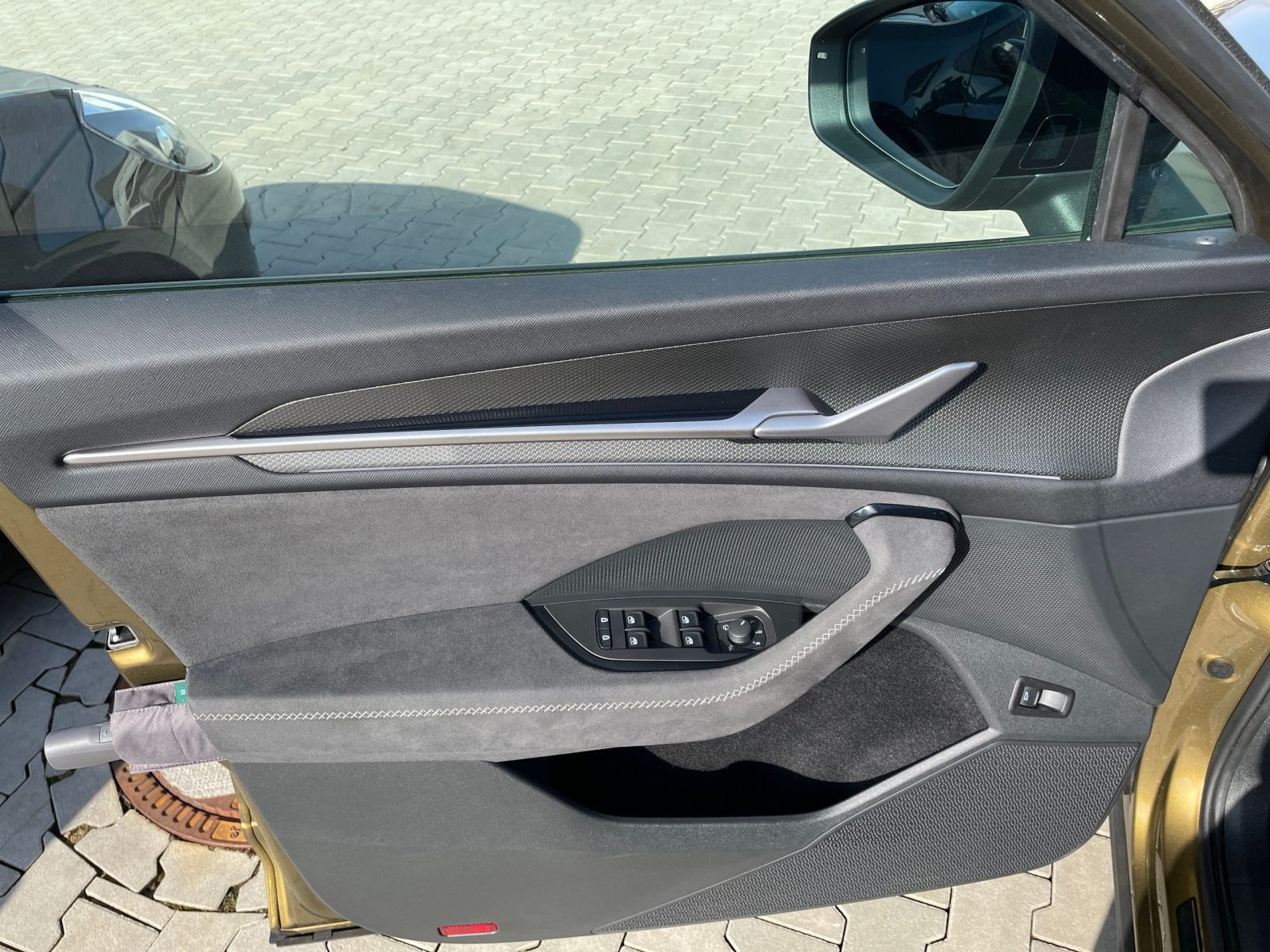 Skoda Kodiaq Sportline 2.0 TDI 142kW DSG 4x4 AHK ACC LED