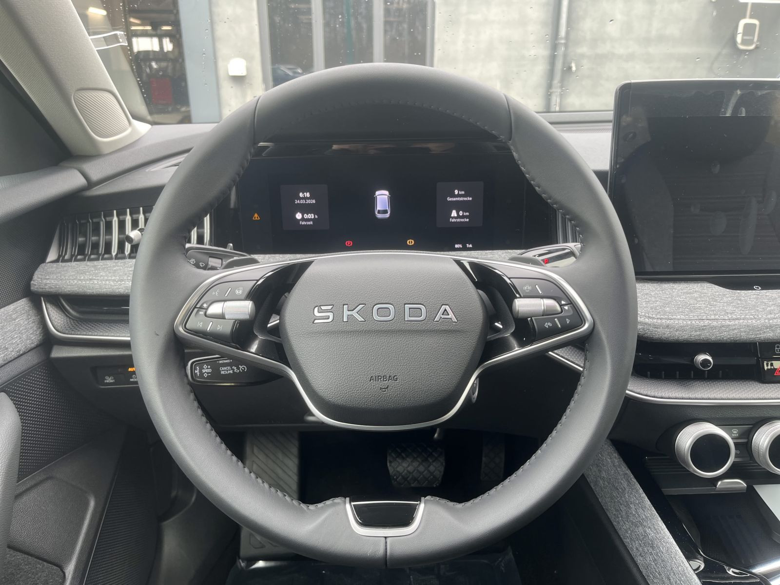 Skoda Superb Combi Selection 2,0 TDI DSG ACC LED Navi