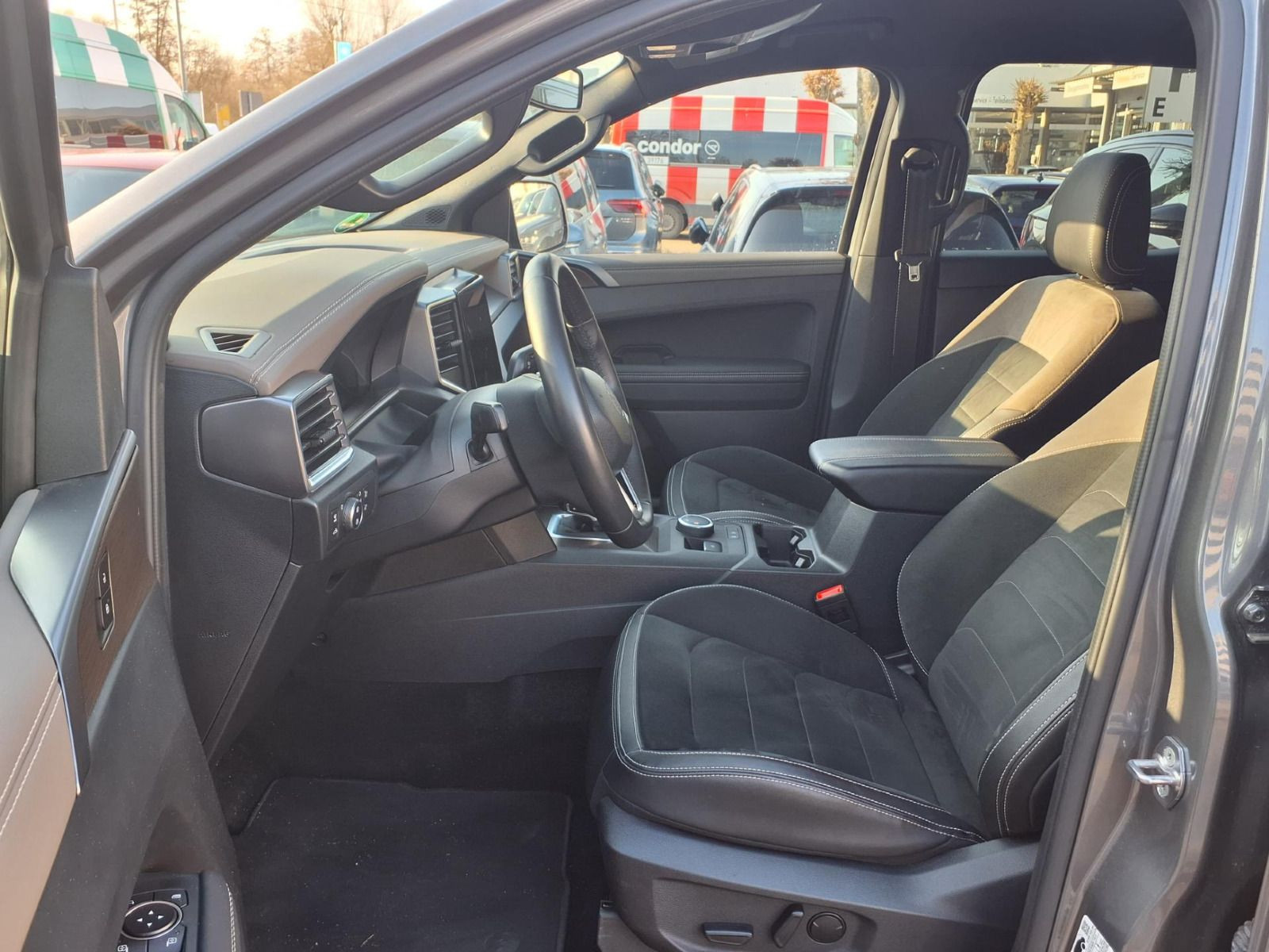 Volkswagen Amarok 2.0 TDI Automatik DoubleCab Style, Navi, LED-Matrix, AHK, Rückfahrkamera