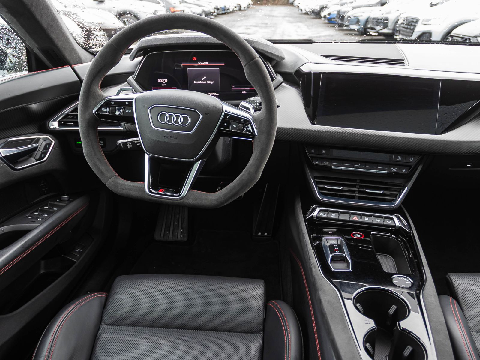 Audi RS e-tron GT Navi HuD Panorama Luftfederung ACC
