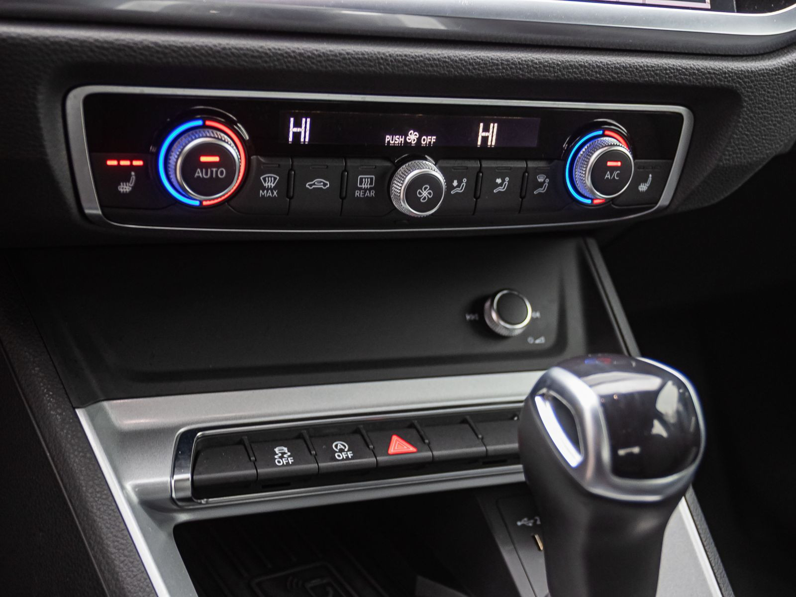 Audi Q3 35TDI Stronic Navi LED virtual GRA EPH DAB