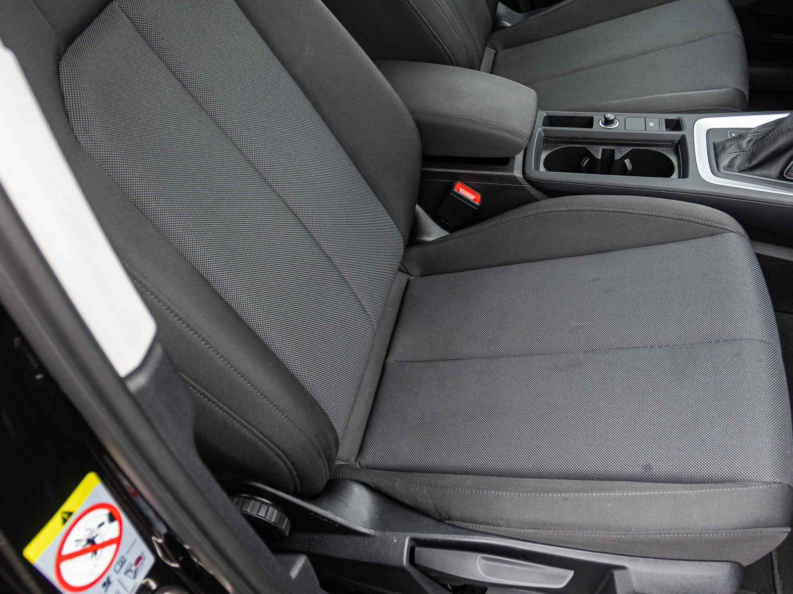 Audi Q3 35TDI Stronic Navi LED virtual GRA EPH DAB