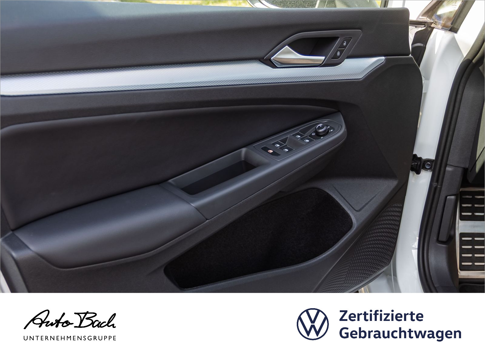 Volkswagen Golf Goal 1.5 eTSI DSG Navi LED CarPlay ACC AHK