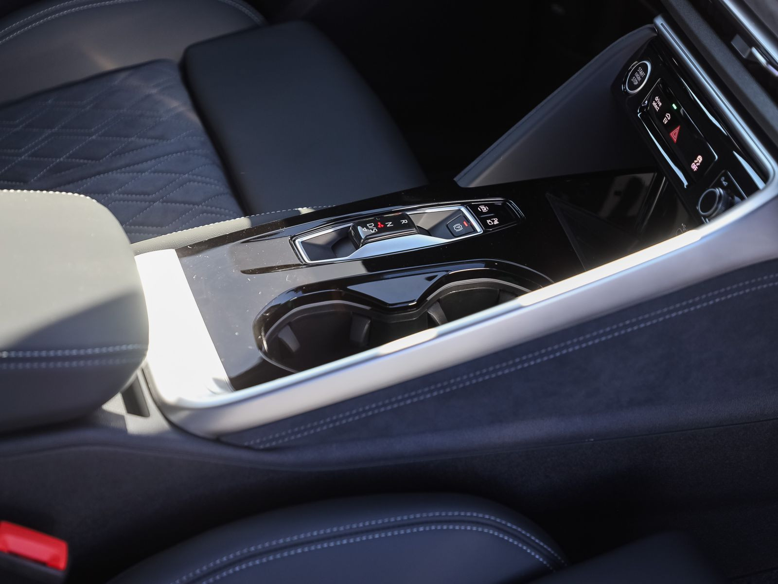 Audi Q5 S line  Sportback e-hybrid qu.  270kW Tech-Plus 21" AHK