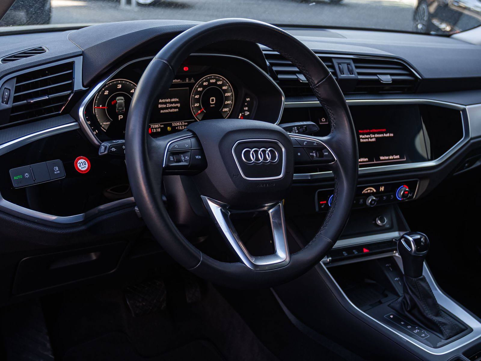 Audi Q3 35TDI Stronic Navi LED EPH GRA virtual DAB