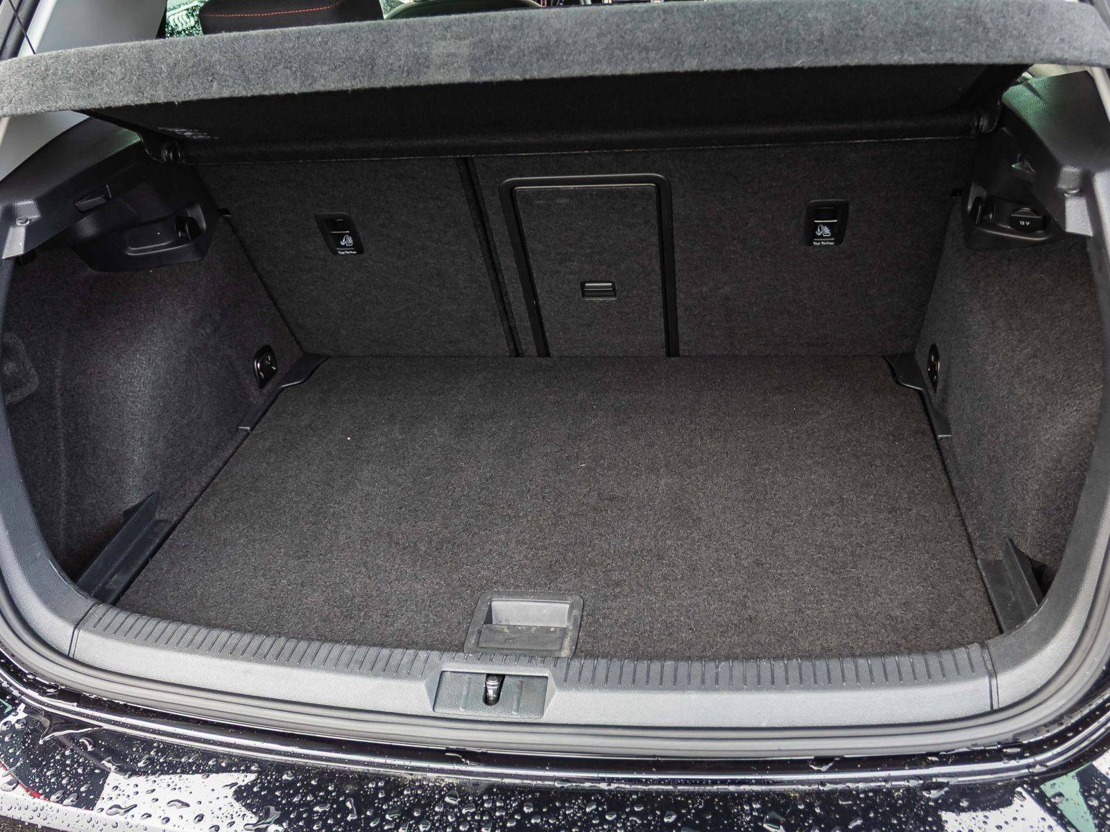 Volkswagen Golf SOUND 1.0TSI Navi ACC EPH CarPlay