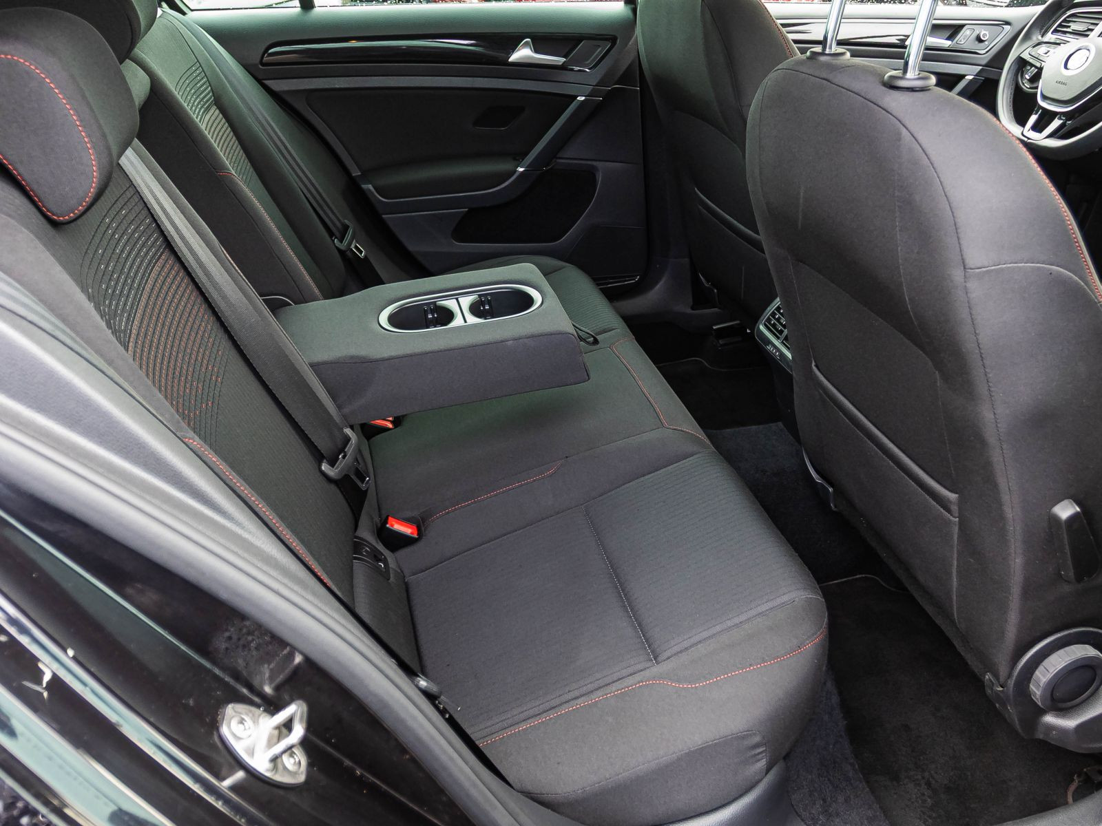 Volkswagen Golf SOUND 1.0TSI Navi ACC EPH CarPlay