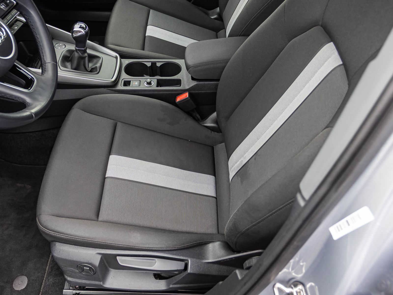 Audi A3 Sportback Advanced 30TDI Navi LED GRA EPH DAB