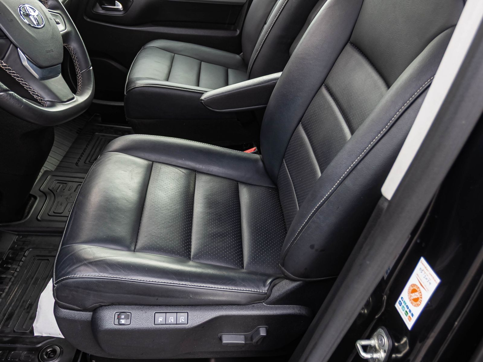 Toyota Proace Verso Executive Navi HuD Leder Panorama