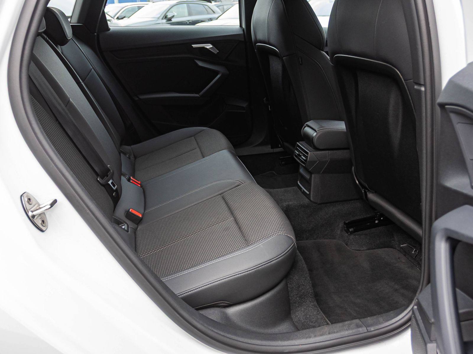 Audi A3 Sportback S line 30TDI Stronic Navi LED ACC