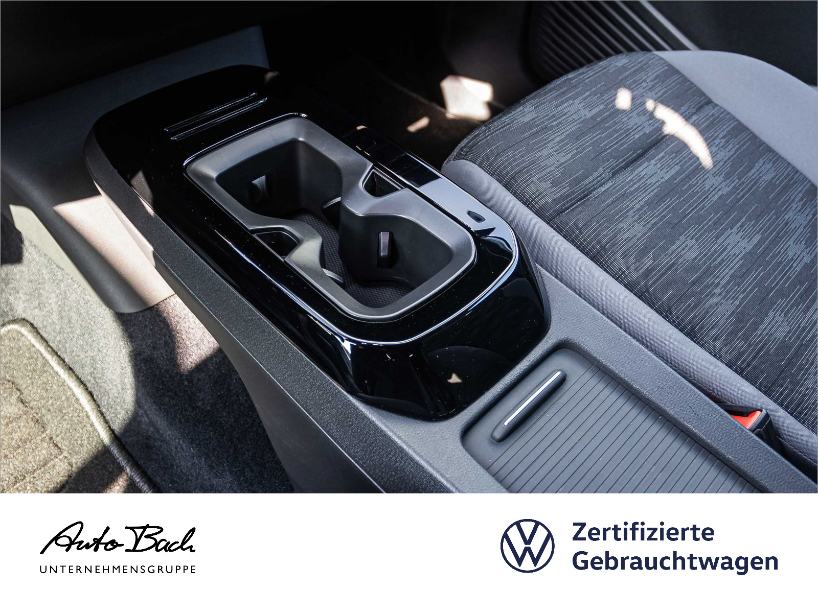 Volkswagen ID.4 Pure Performance, Navi, LED, Standklimatisierung, App-Connect