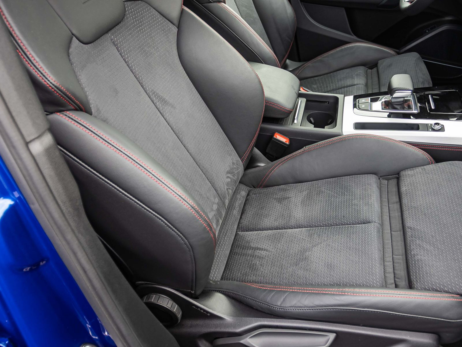 Audi Q5 Sportback S line 40TDI qu Stronic Navi Panorma Matrix