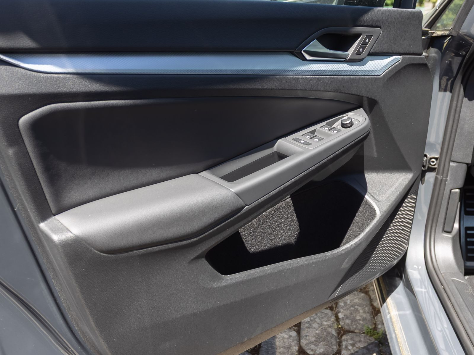 Volkswagen Golf VIII "Goal" 1.5TSI LED Panorama CarPlay ACC EPH DAB