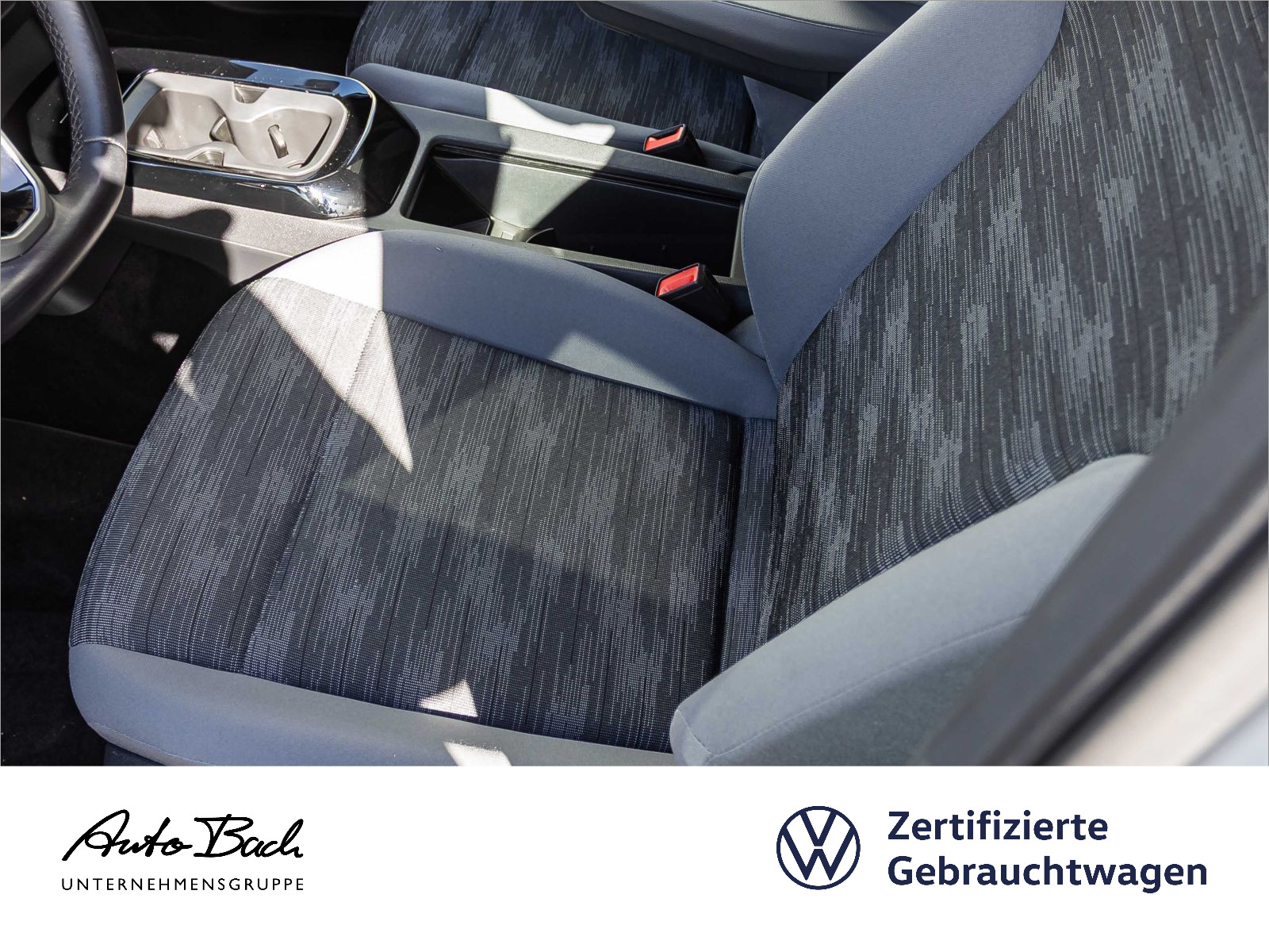 Volkswagen ID.4 Pure Performance, Navi, LED, Area View, Standklimatisierung, App-Connect