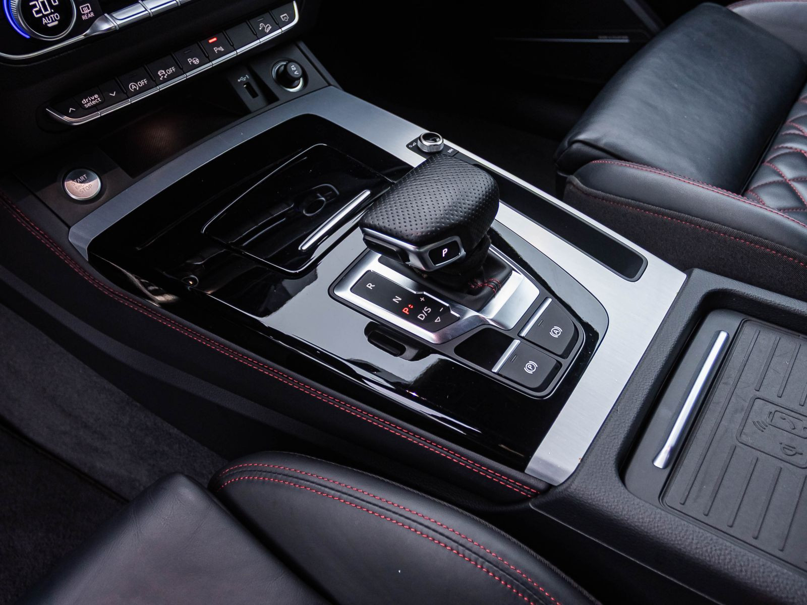 Audi Q5 S line 40TDI qu Stronic Navi HuD Panorama ACC