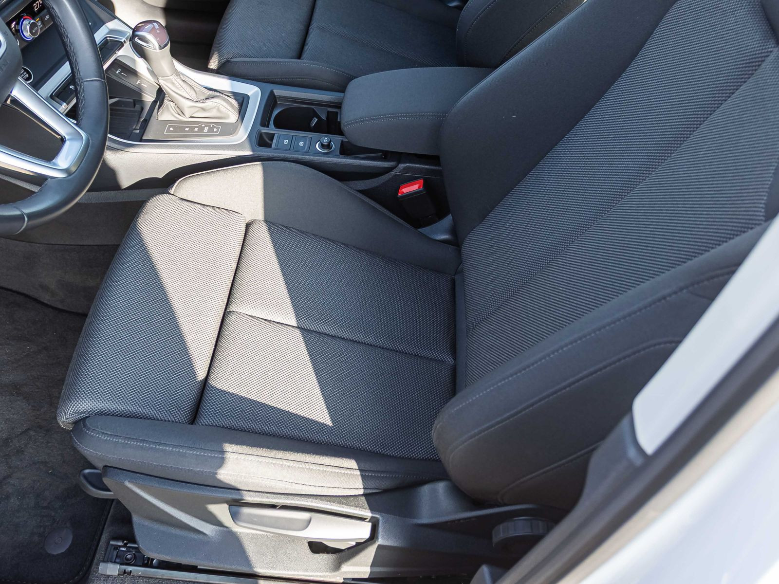 Audi Q3 advanced 40 TFSI qu Stronic Navi LED CarPlay