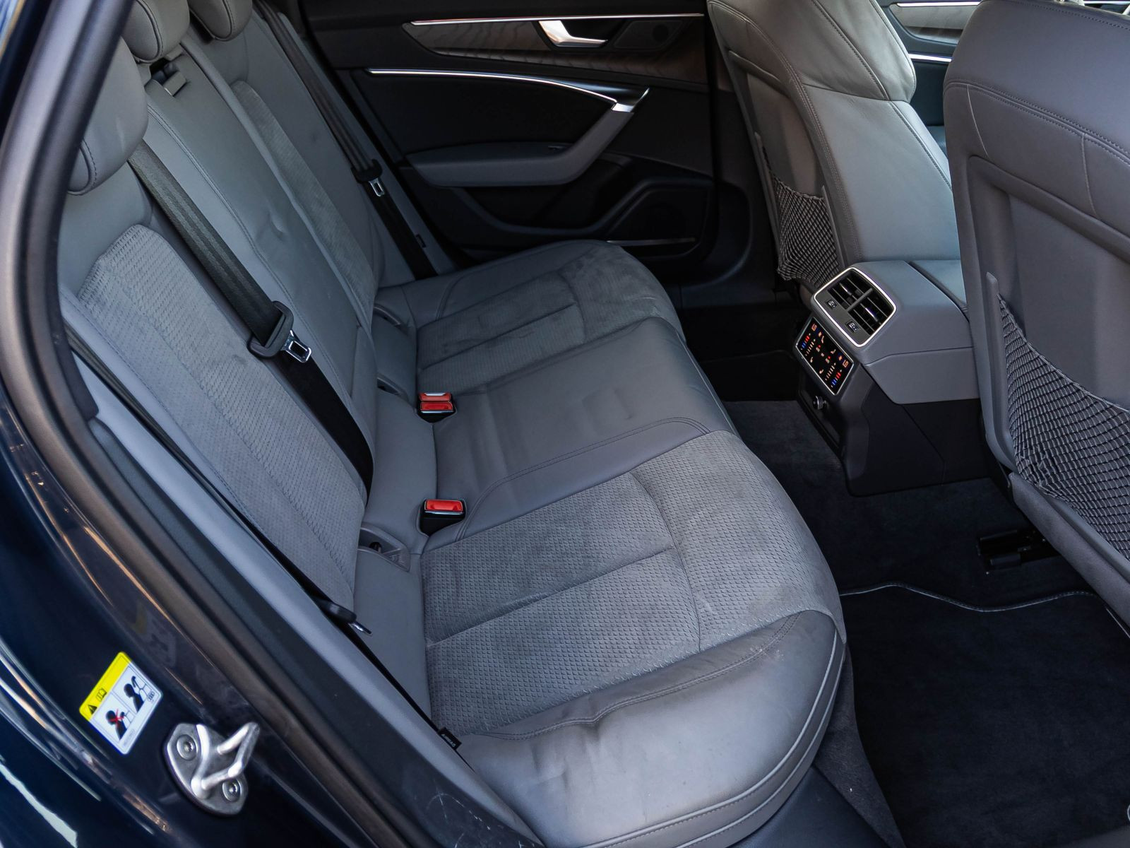 Audi A6 Avant S line 45TFSI qu Standhzg Panoama Matrix B&O