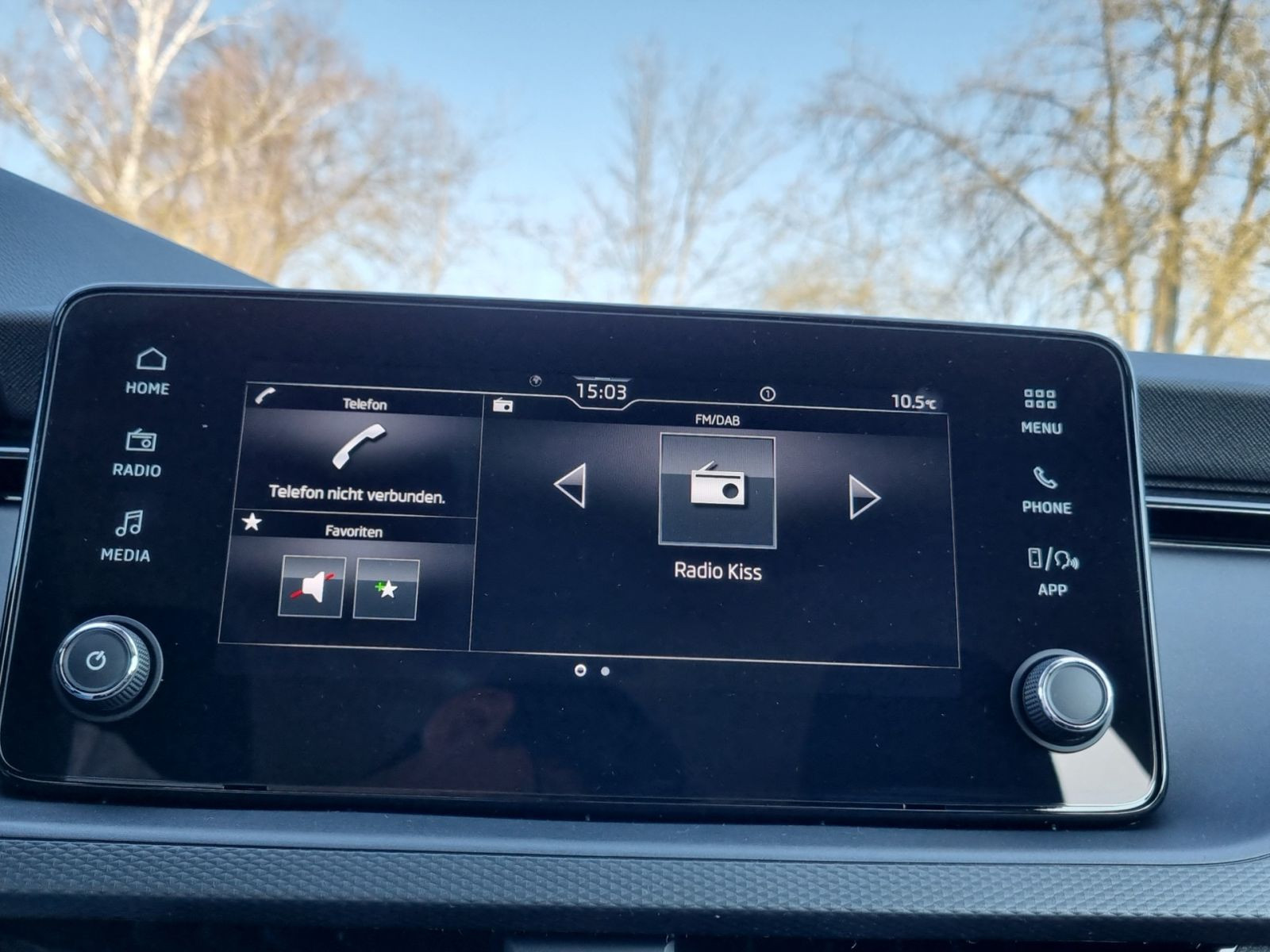 Skoda Kamiq Essence 1,0 TSI LED SmartLink PDC GRA