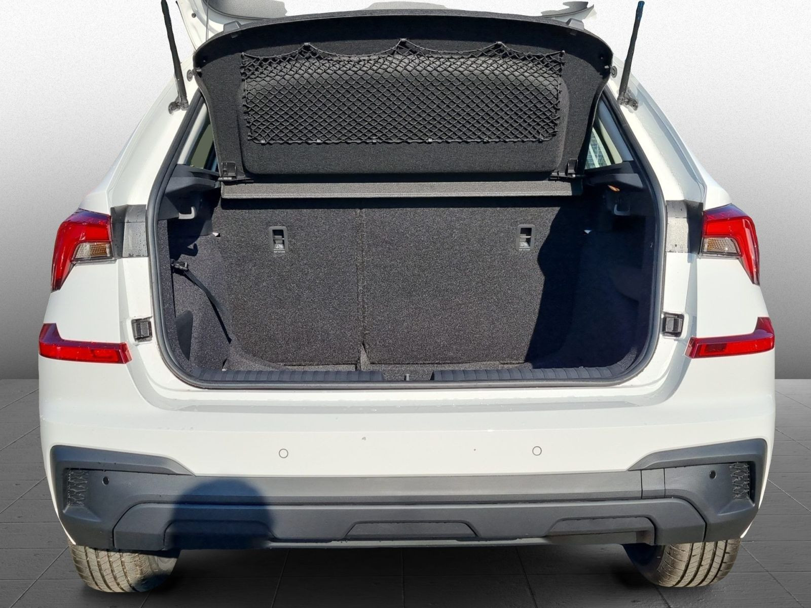 Skoda Kamiq Essence 1,0 TSI LED SmartLink PDC GRA