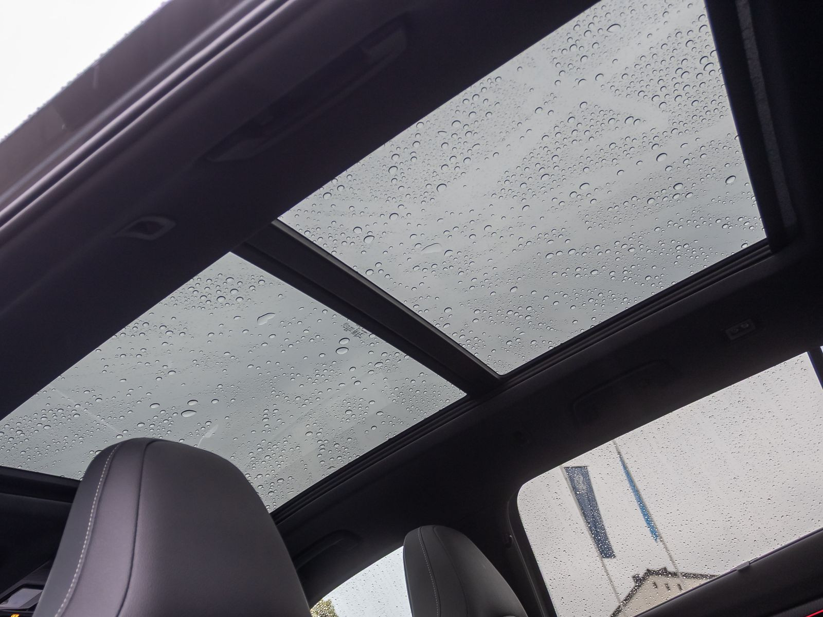 Skoda Superb Combi Sportline DSG 4x4 DCC ACC AHK LED