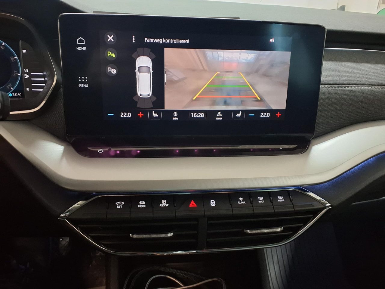 Skoda Octavia Combi First Edition 2,0TDI DSG ACC HuD