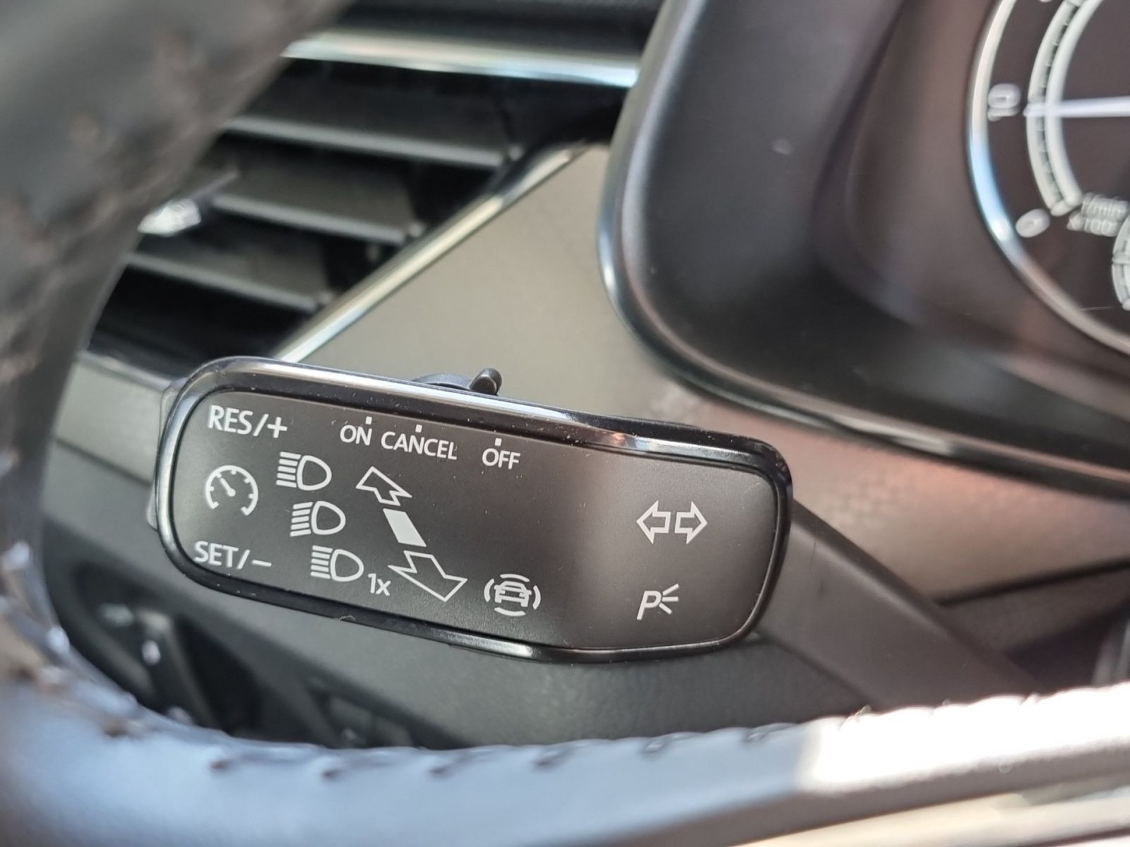 Skoda Kamiq Clever 1,0 TSI Sitzhzg Klima GRA Car Play