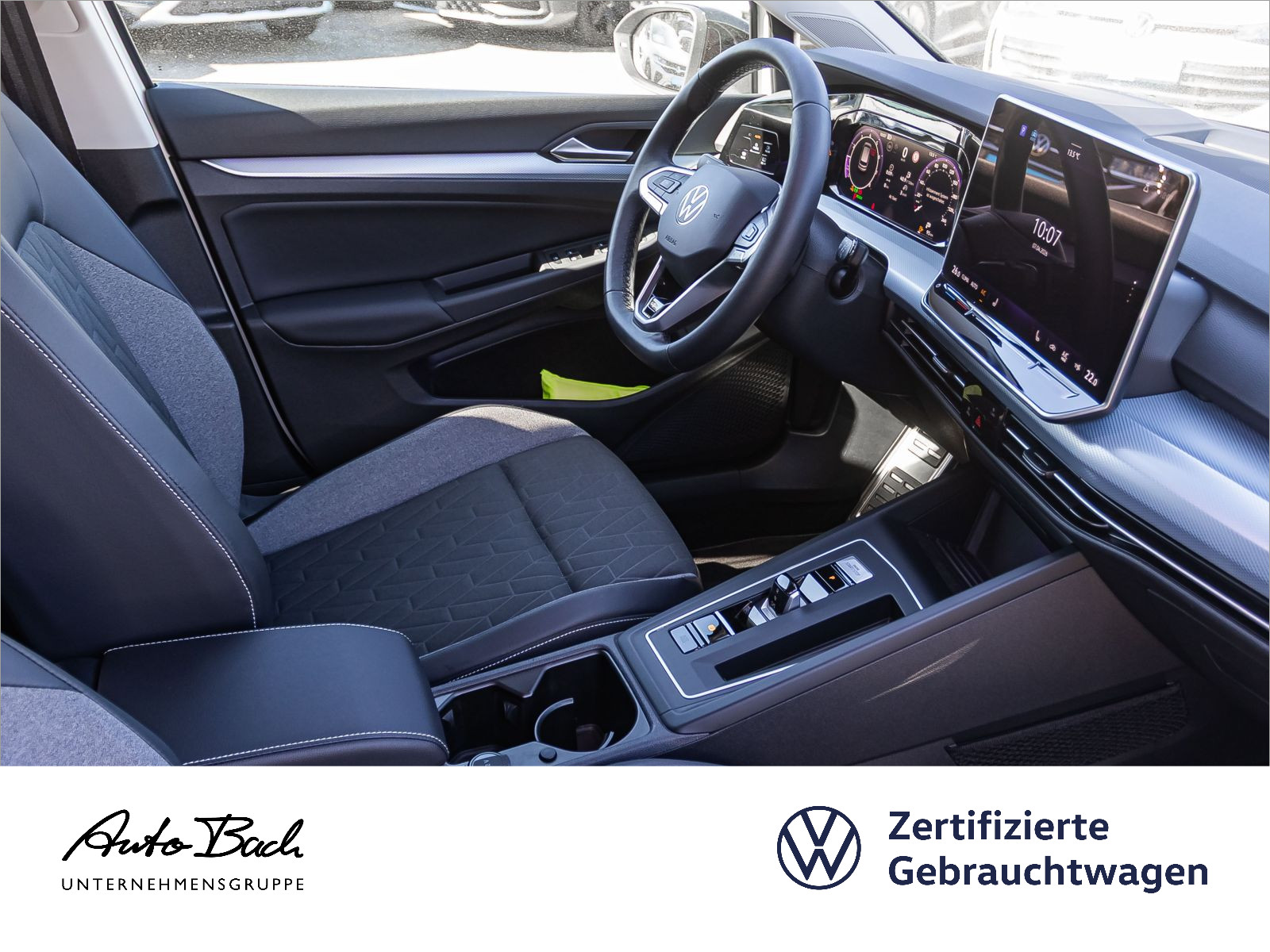 Volkswagen Golf VIII 1.5 eTSI DSG Goal, LED, Rückfahrkamera, App-Connect, Digital Cockpit Pro
