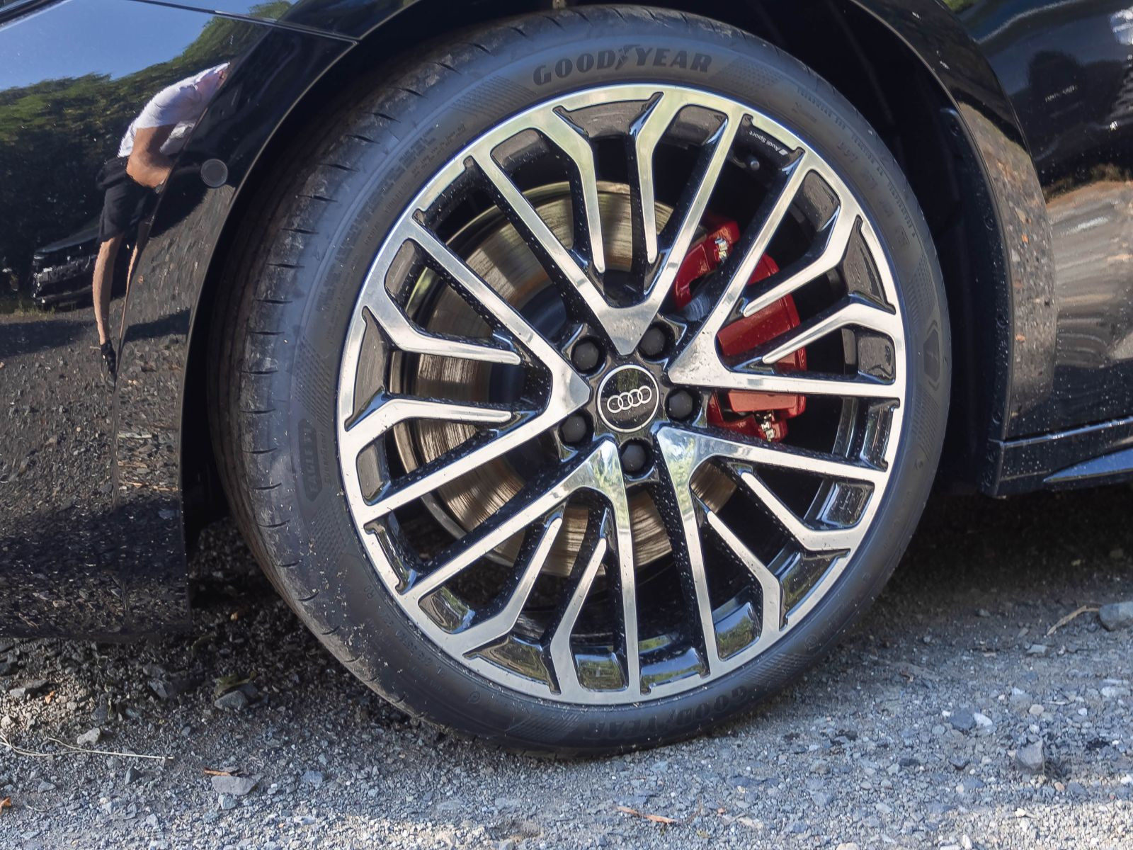 Audi A5 Avant S line e-hybrid qu. 270kW AHK TechPlus 20"