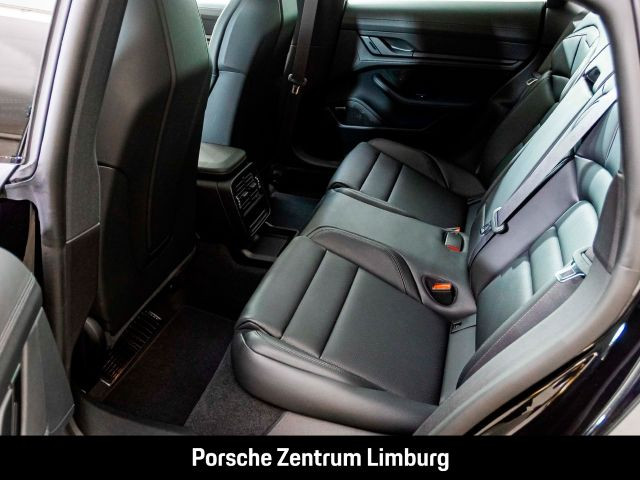 Porsche Taycan 4 Black Edition InnoDrive Panoramadach