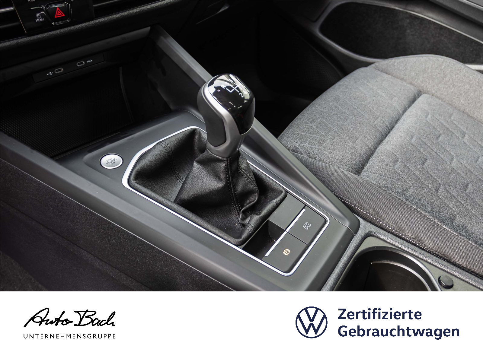 Volkswagen Golf VIII Life 1.5TSI LED Standhzg CarPlay ACC EPH