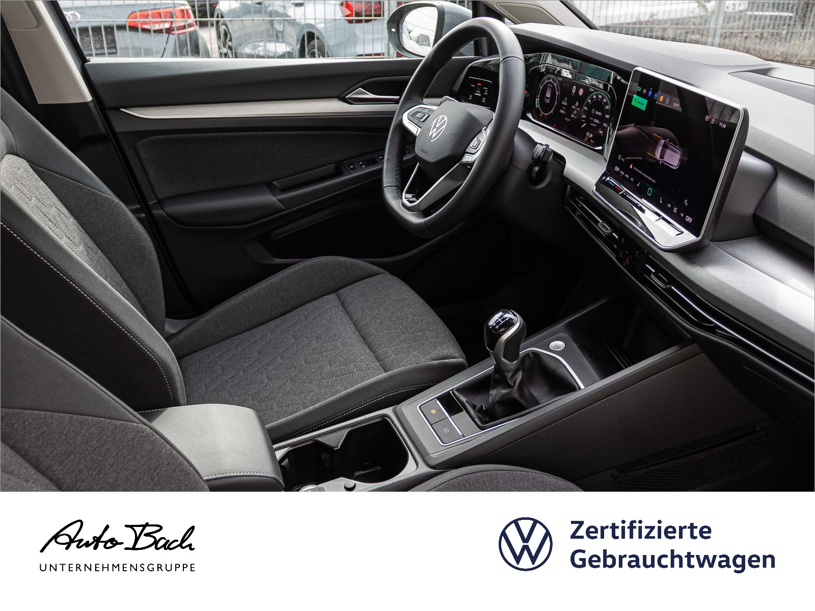 Volkswagen Golf VIII Life 1.5TSI LED Standhzg CarPlay ACC EPH