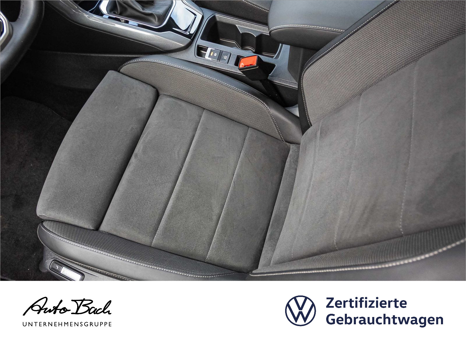 Volkswagen T-Roc Style 1.5TSI DSG Navi LED ACC EPH AHK