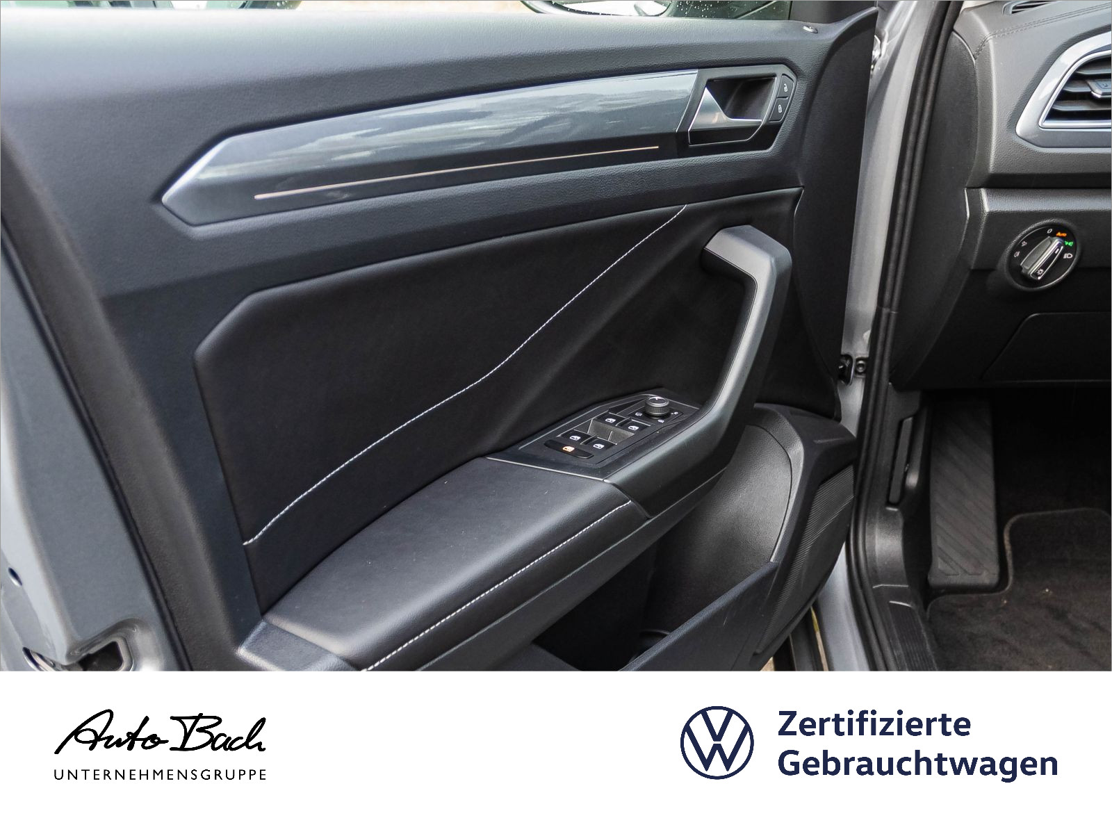 Volkswagen T-Roc Style 1.5TSI DSG Navi LED ACC EPH AHK