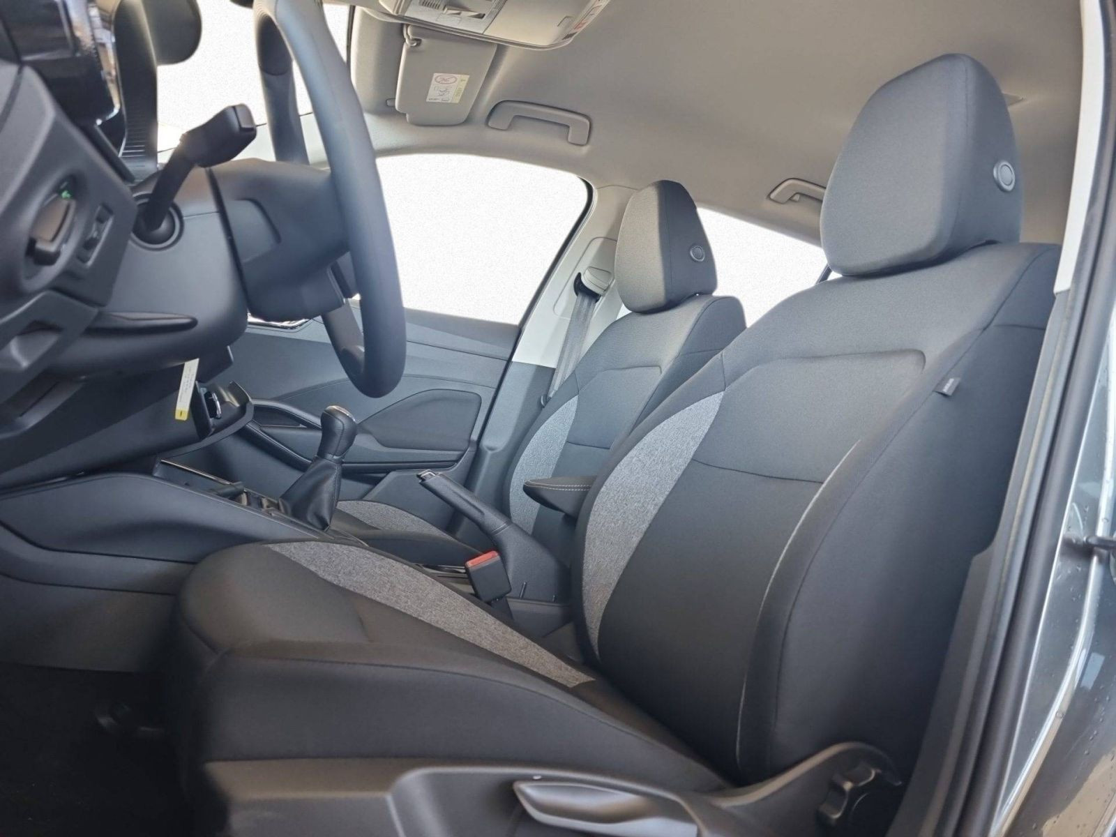 Skoda Fabia Essence 1.0 TSI Klima EPH LED Sitzhzg