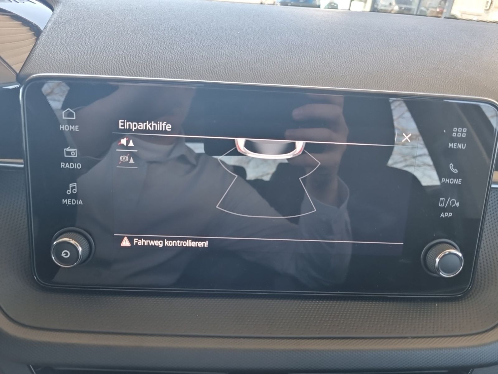 Skoda Fabia Essence 1.0 TSI Klima EPH LED Sitzhzg