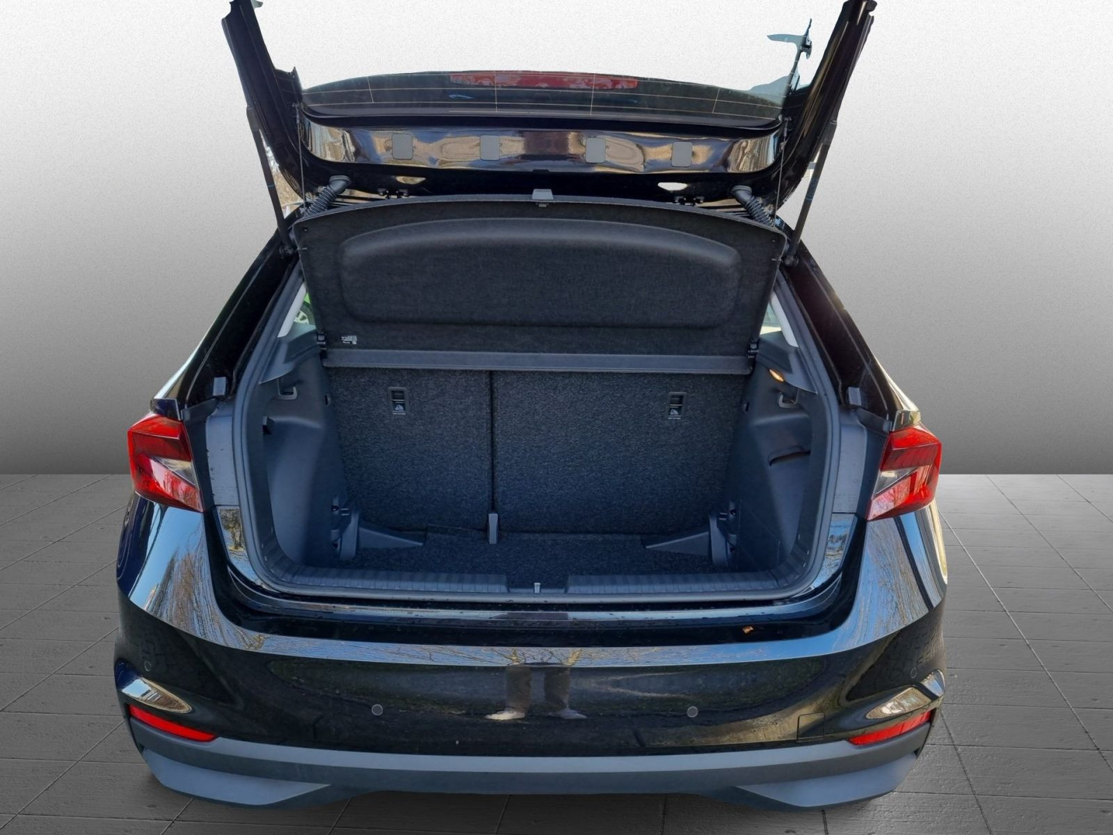 Skoda Fabia Essence 1,0 TSI Klima EPH LED Sitzhzg