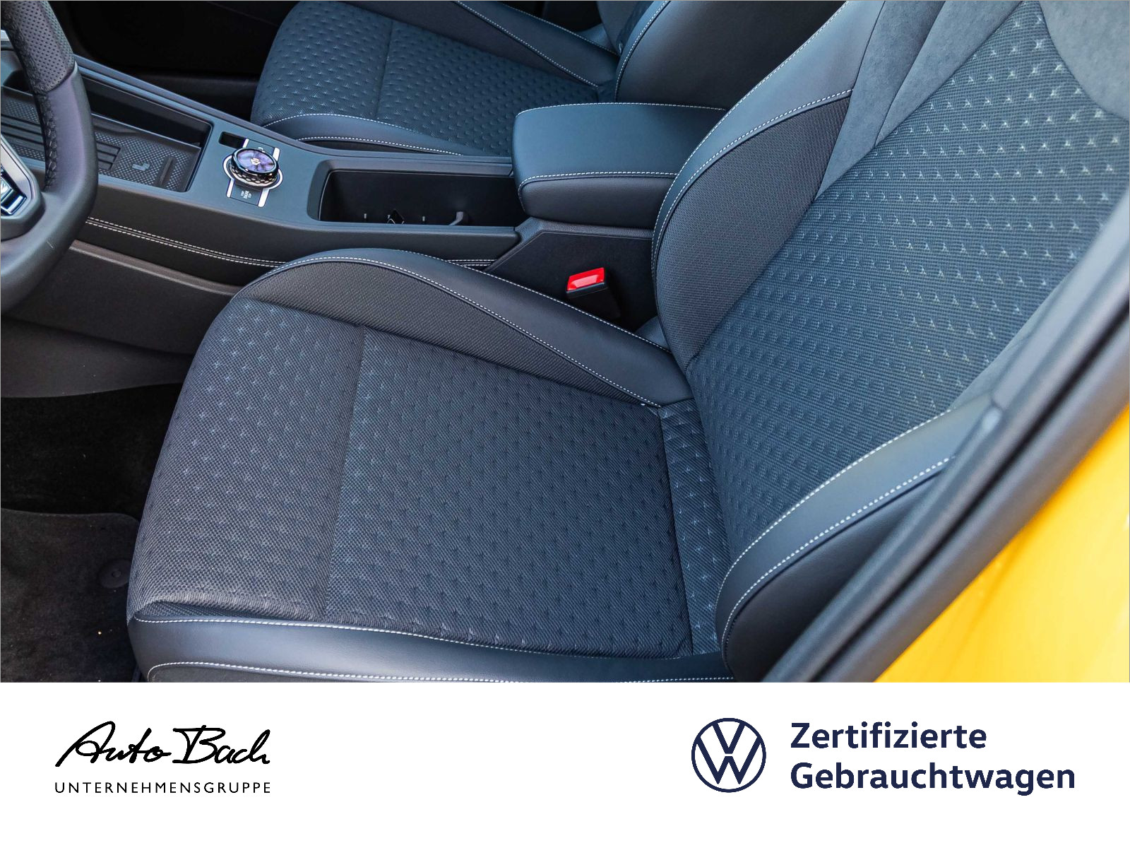 Volkswagen T-Roc R-Line 1.5 eTSI DSG Navi LED ACC EPH AHK